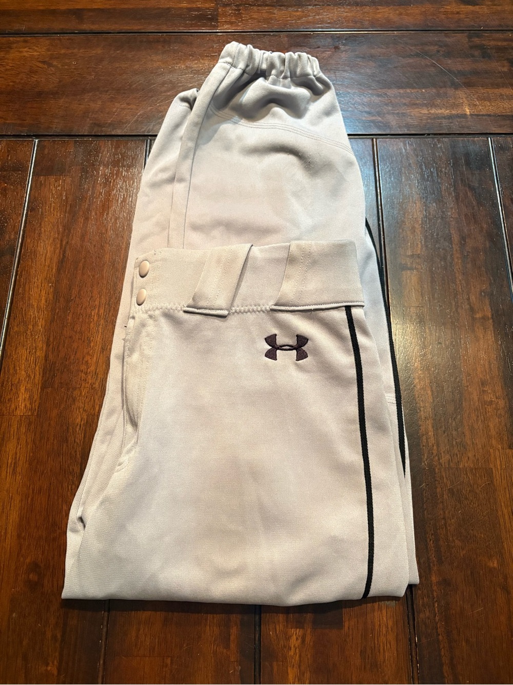 Under Armour Men’s Gray/Black Piping Baseball Pants, Elastic Bottom Size M